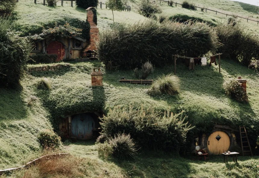 Fantastik film atmosferini yansıtan geniş bir çekim alanı