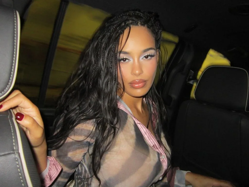 Haftanın Yeni Şarkıları: Rowlene, Tinashe ve 5 Seçki