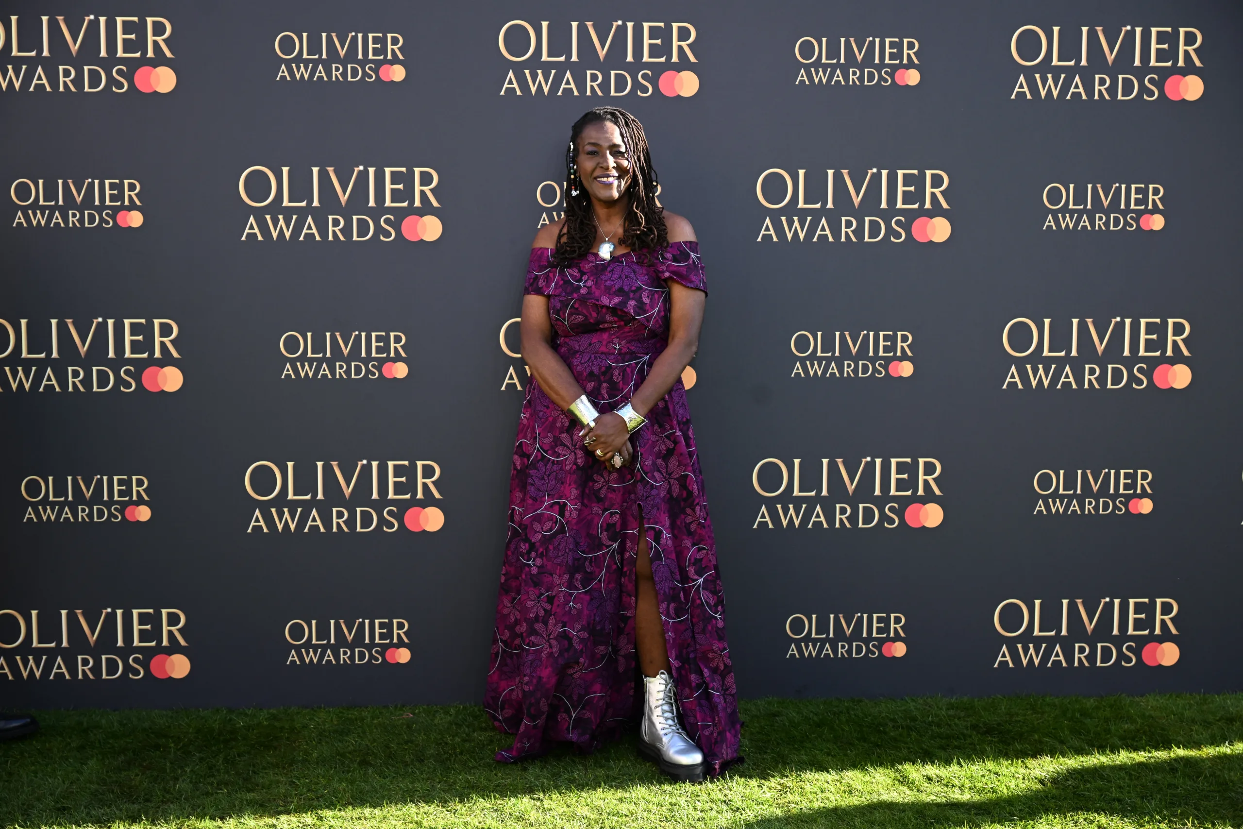 Sharon D Clarke’ın Othello Performansı Kanser Tedavisi Nedeniyle Ertelendi