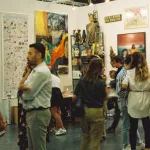 Londra’daki çağdaş sanat fuarında sergilenen farklı sanat eserleri