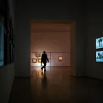 Georg Baselitz’in tarih ve savaş temalı tablolarının yer aldığı çağdaş sanat sergisi