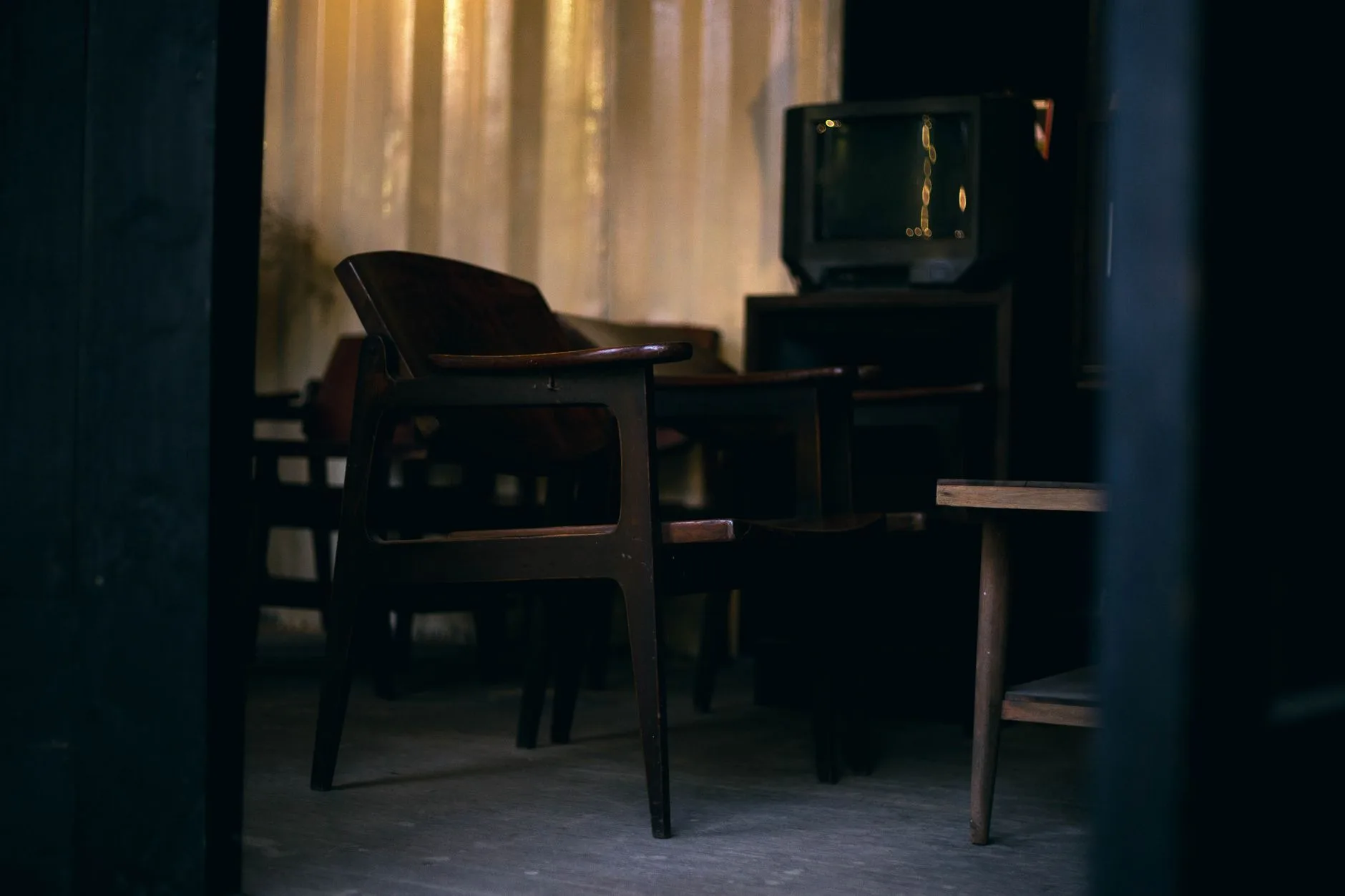 1950’ler atmosferini yansıtan eski bir şehir evi iç mekânı