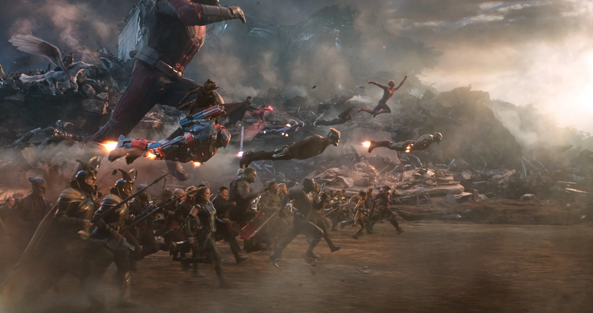 Nicolas Cage Marvel Eleştirisi: MCU'yu WWE'ye Benzetti