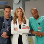 Scrubs dizisindeki hastane ortamını çağrıştıran koridor görüntüsü
